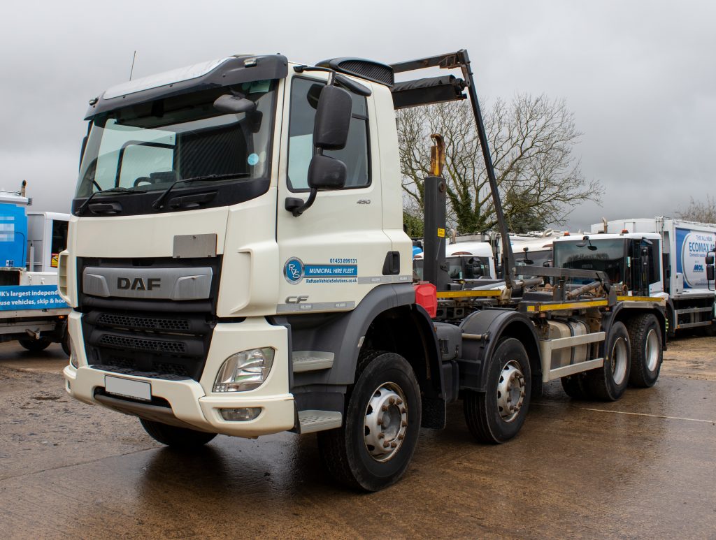 Front nearside of a DAF CF 450 with Hyva Titan Hook Loader body